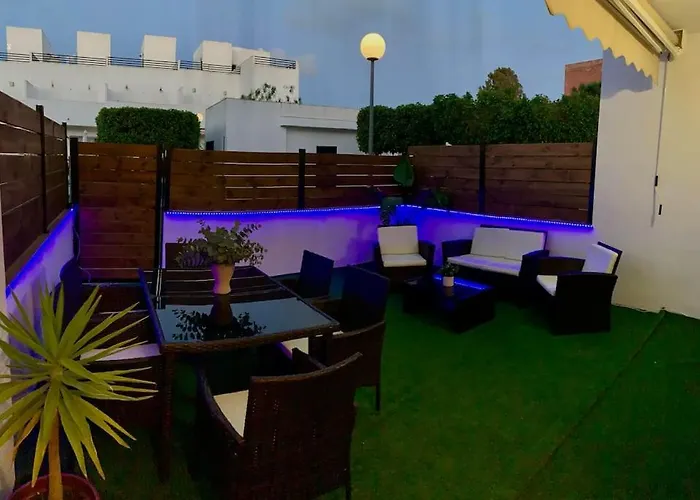 Adosado Nuevo Piscina Terraza Conil Апартаменти Коніль-де-ла-Фронтера